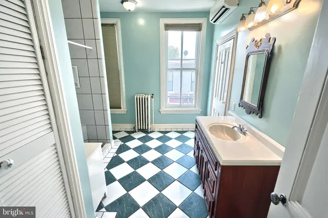 $489,900 | 115 Locust Street, Harrisburg, PA 17101