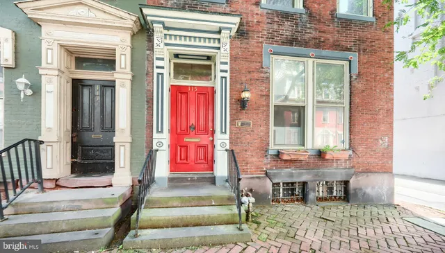 $489,900 | 115 Locust Street, Harrisburg, PA 17101