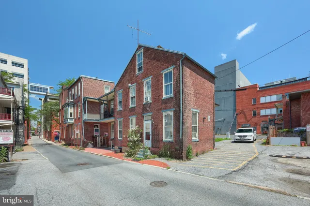 $489,900 | 115 Locust Street, Harrisburg, PA 17101