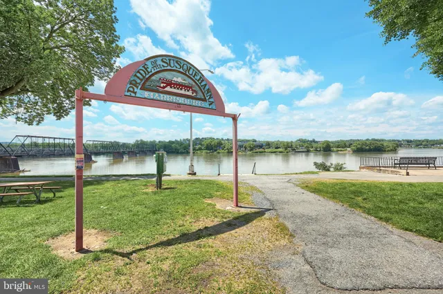 $489,900 | 115 Locust Street, Harrisburg, PA 17101