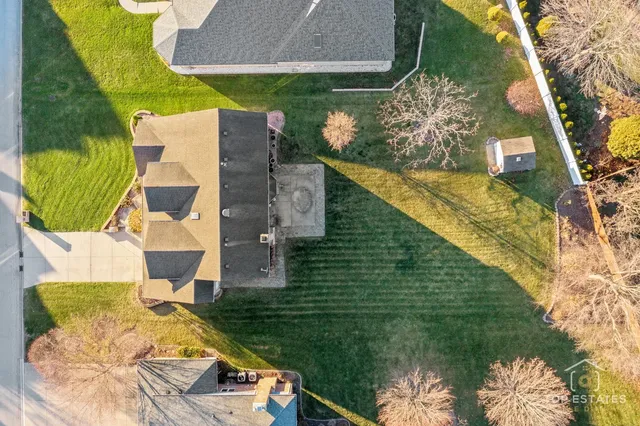 $649,900 | 13124 West Beaver Lake Drive, Homer Glen, IL 60491