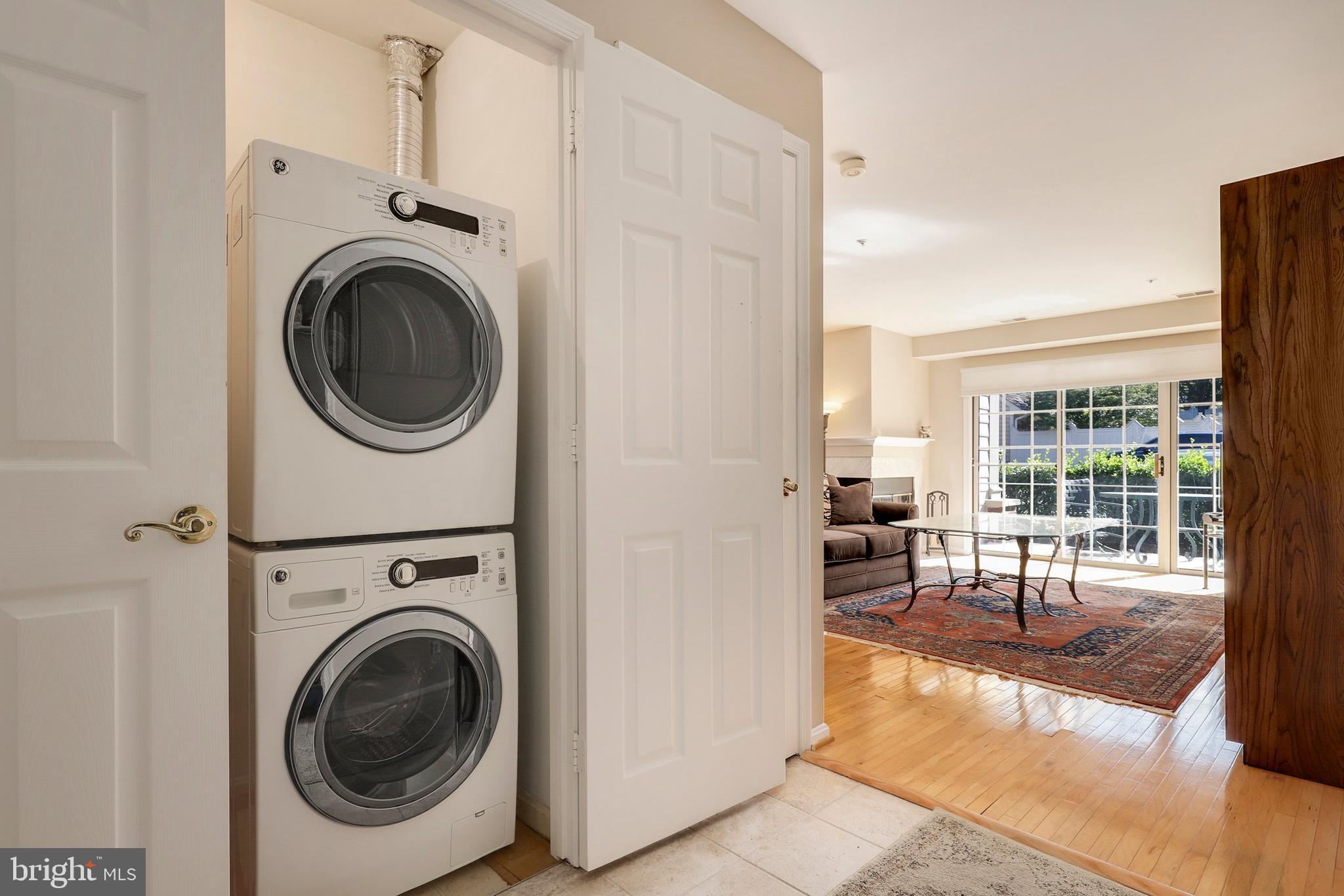214 Ridgepoint Place, Unit 12 Gaithersburg, MD 20878 - Photo 21 of 40 Gallery Image 21