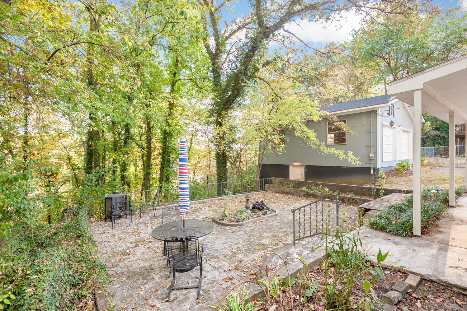 723 Intermont Road Chattanooga, TN 37415 - Photo 8 of 38 723_Intermont_Rd