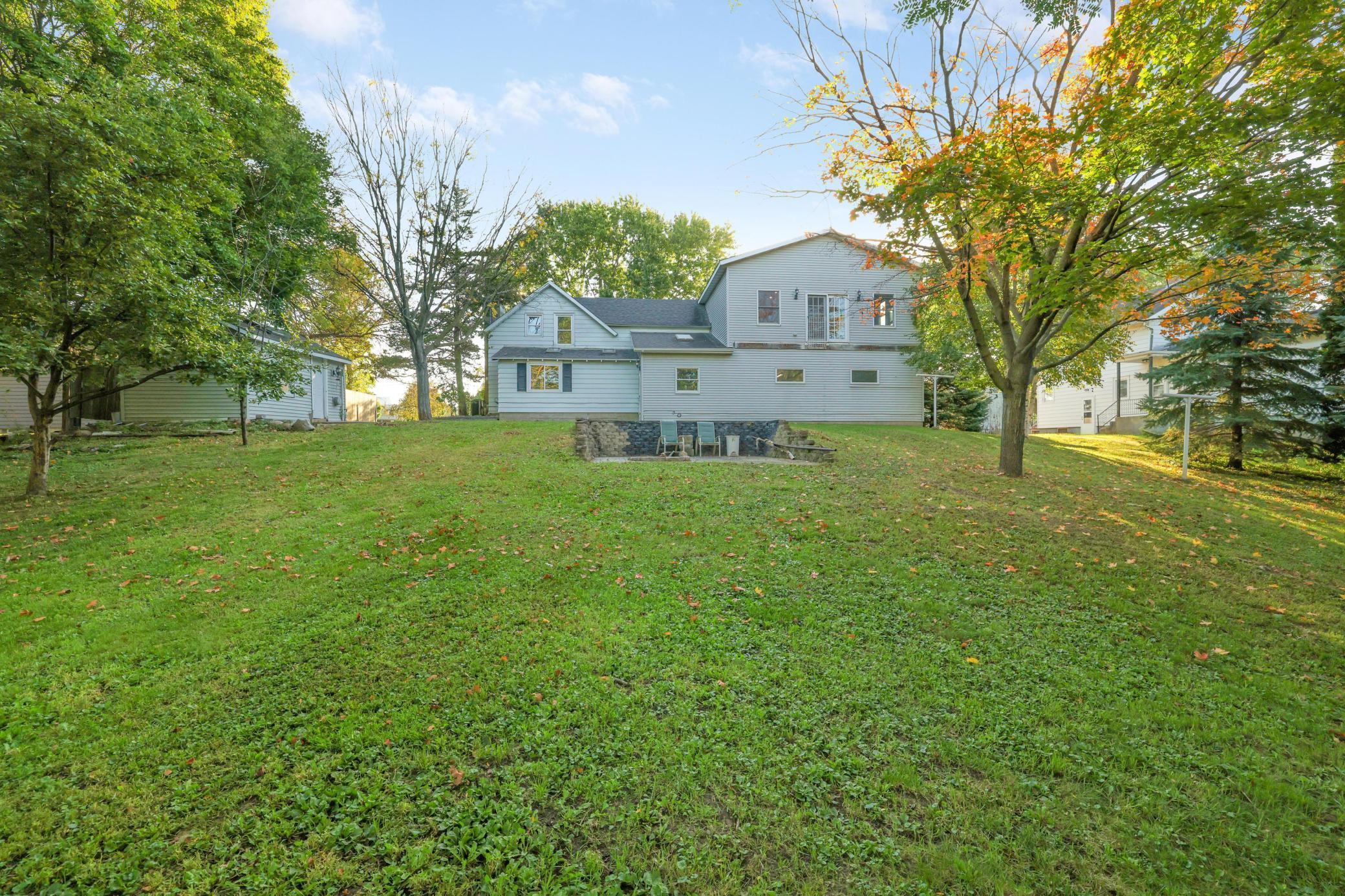 412 Prairie Avenue Southwest Faribault, MN 55021 - Photo 5 of 43