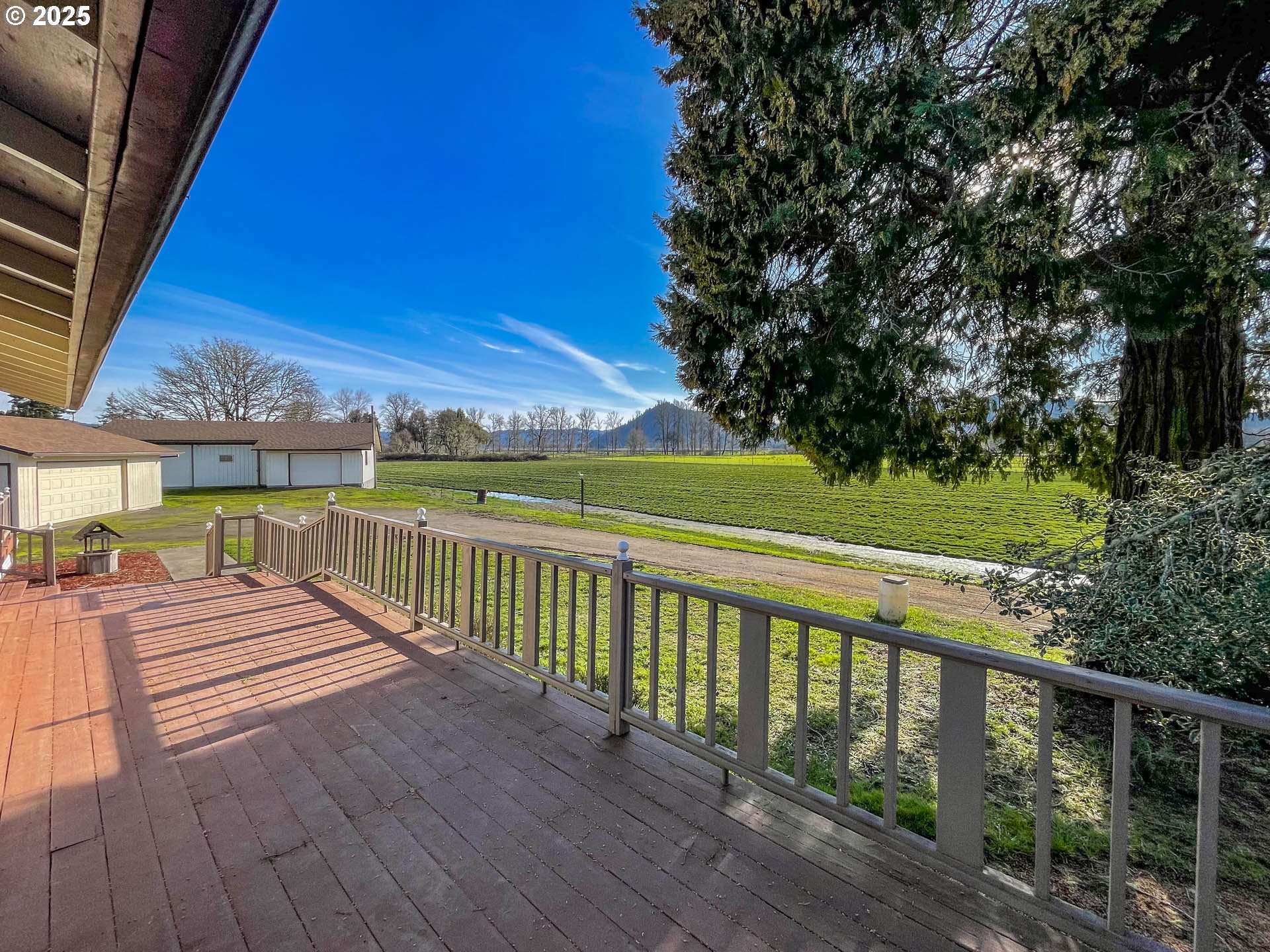 1474 Curry Road Roseburg, OR 97471 - Photo 3 of 48 View