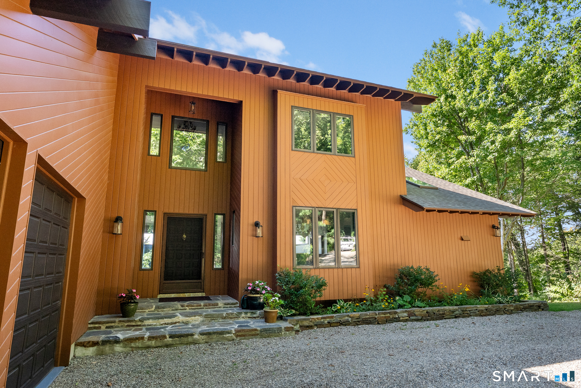 86 Pinnacle Road Farmington, CT 06032 - Photo 2 of 27 Gallery Image 2