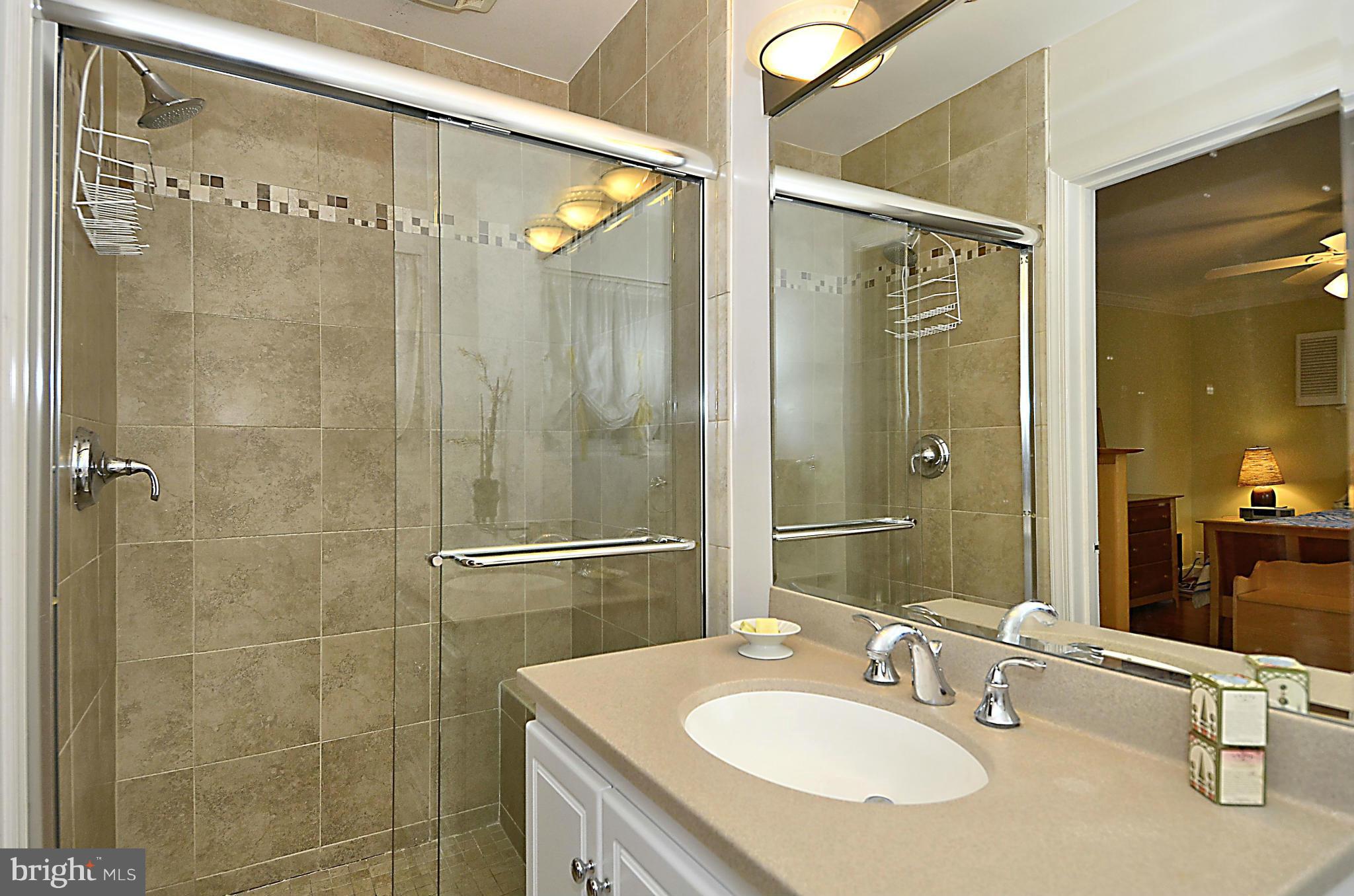 9314 Greyrock Road Silver Spring, MD 20910 - Photo 13 of 28 Bath