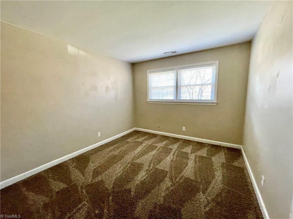575 Alpine Road Winston-Salem, NC 27104 - Photo 16 of 28 Bedroom #1