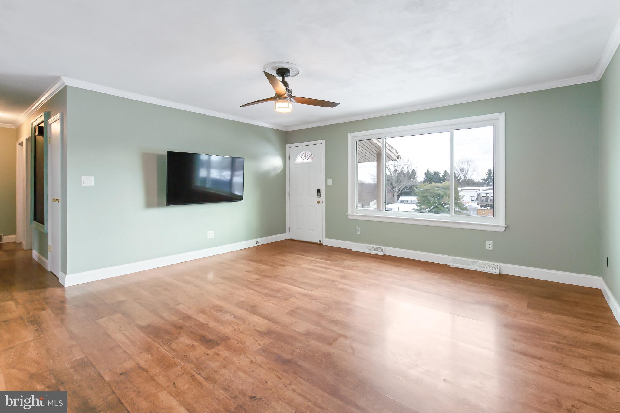 1056 Canadochly Road York, PA 17406 - Photo 7 of 35 Gallery Image 7