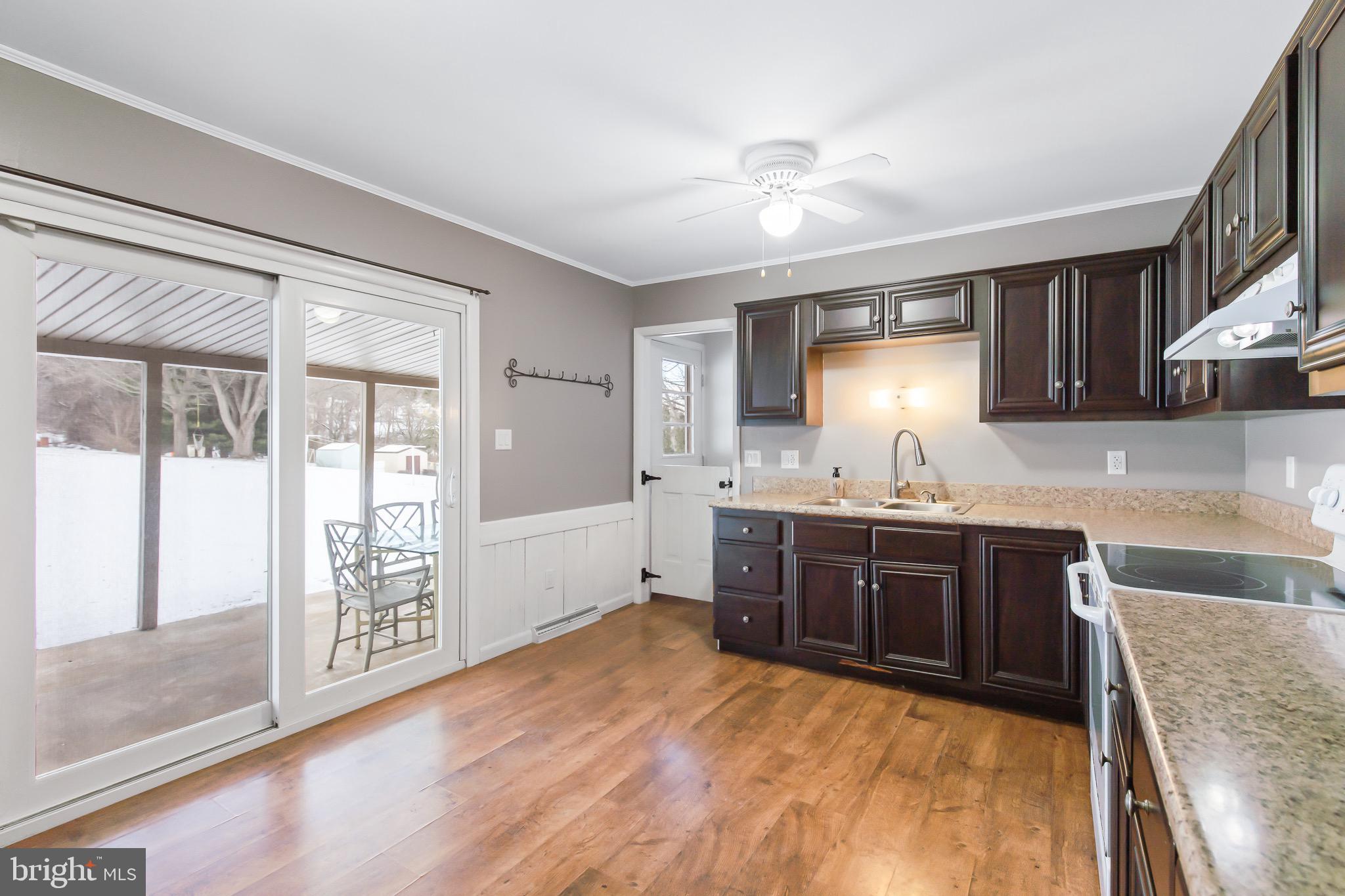 1056 Canadochly Road York, PA 17406 - Photo 9 of 35 Gallery Image 9