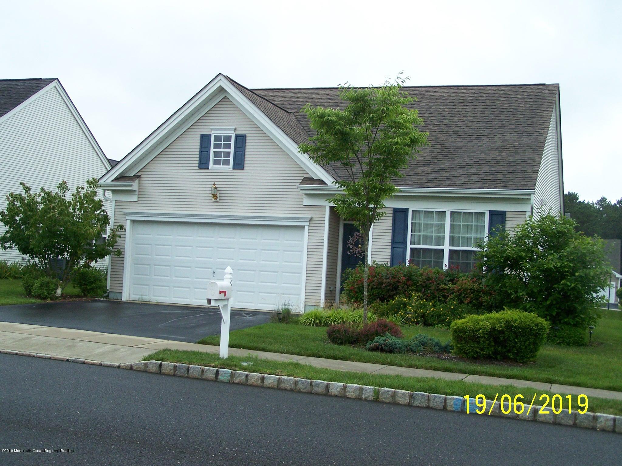 6 Sutfield Road Jackson, NJ 08527 - Photo 6 of 37 100_4036