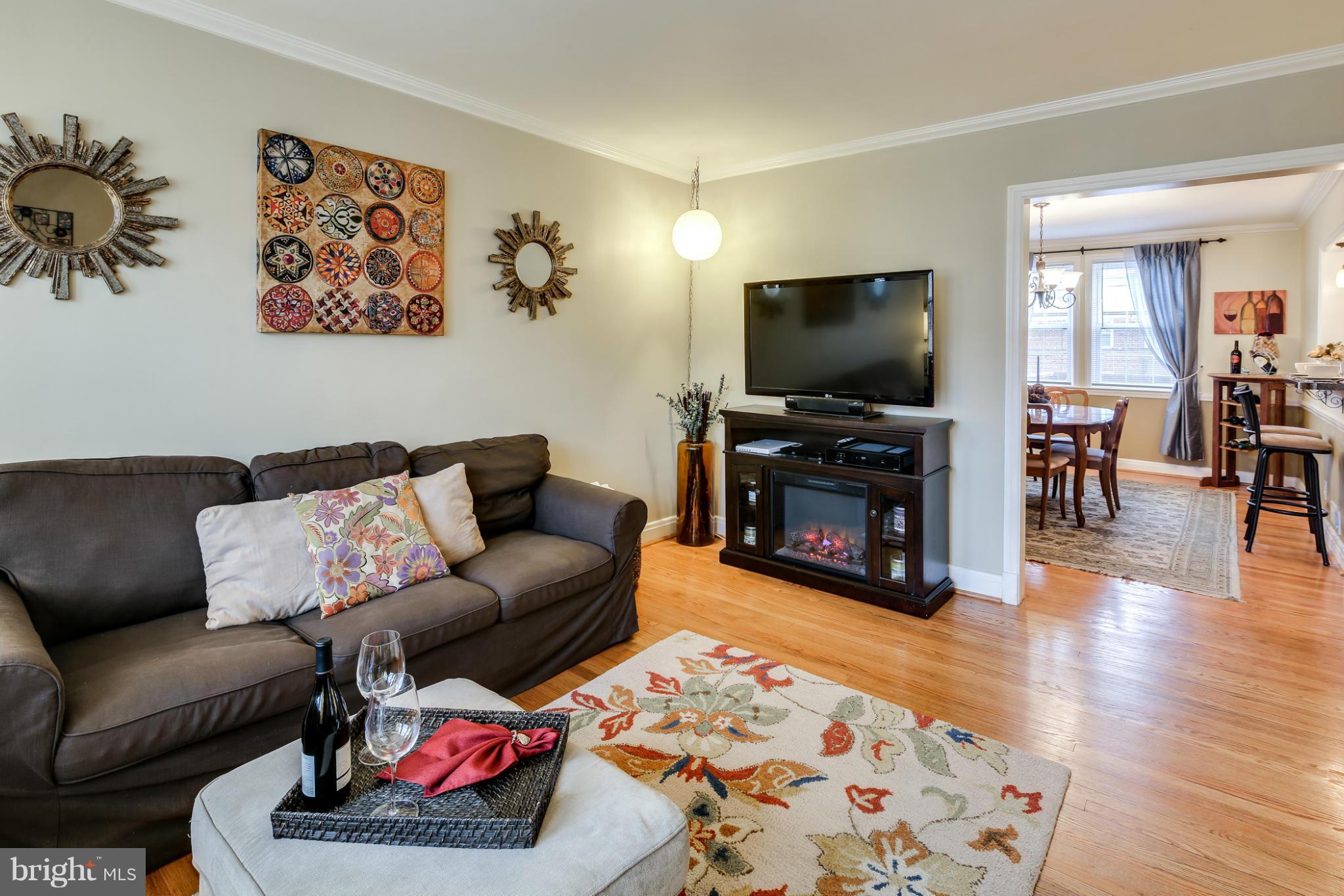 431 Greenlow Road Catonsville, MD 21228 - Photo 2 of 26 Family Room
