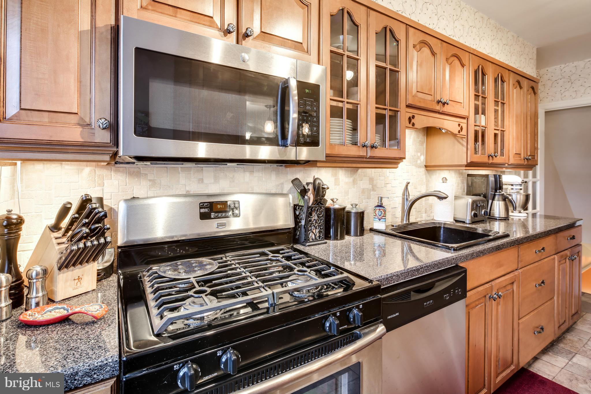 431 Greenlow Road Catonsville, MD 21228 - Photo 12 of 26 Kitchen