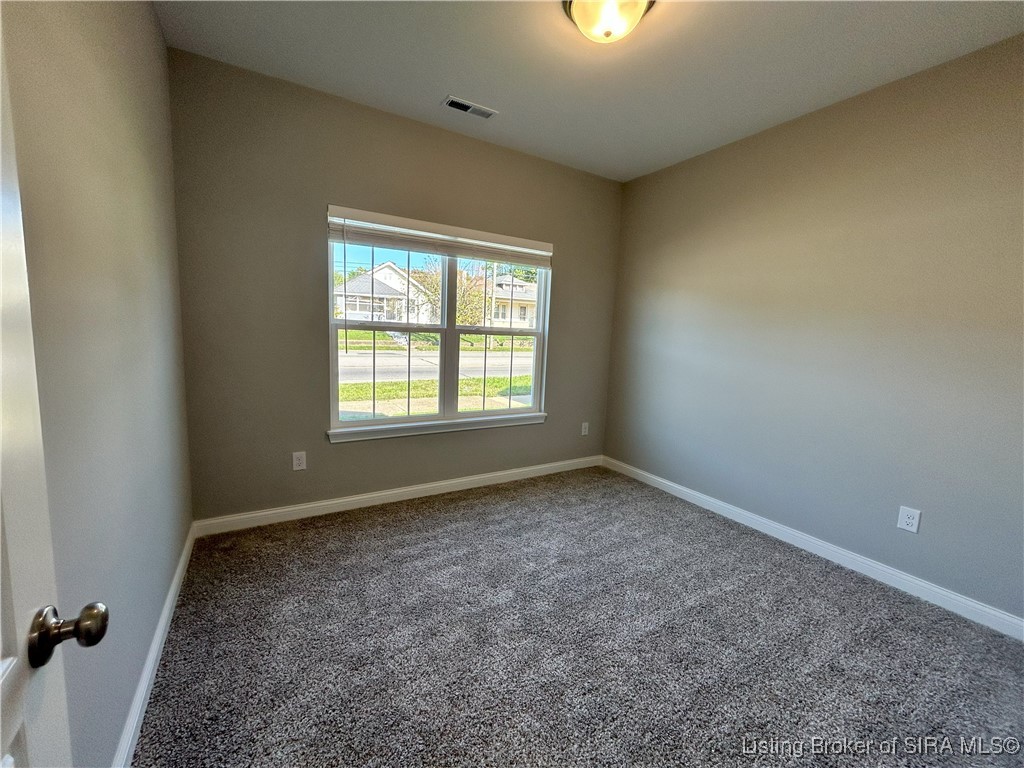 2202 East Spring Street New Albany, IN 47150 - Photo 9 of 30 Gallery Image 9