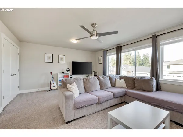 $850,000 | 14065 Southeast Nightingale Avenue, Happy Valley, OR 97015