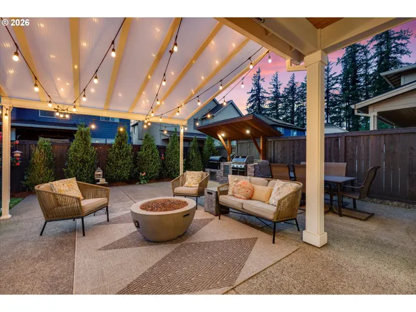 $850,000 | 14065 Southeast Nightingale Avenue, Happy Valley, OR 97015