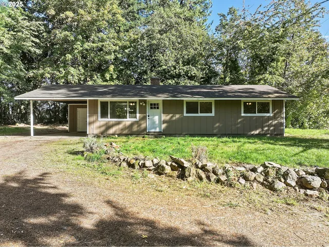 $525,000 | 4600 Summit Drive, Hood River, OR 97031