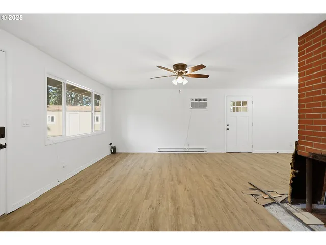 $525,000 | 4600 Summit Drive, Hood River, OR 97031