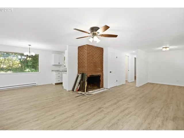 $525,000 | 4600 Summit Drive, Hood River, OR 97031