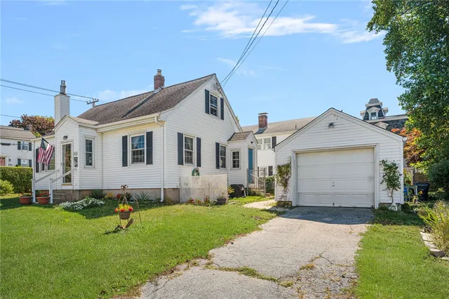 $699,000 | 155 Evarts Street, Newport, RI 02840