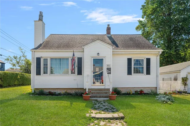 $699,000 | 155 Evarts Street, Newport, RI 02840