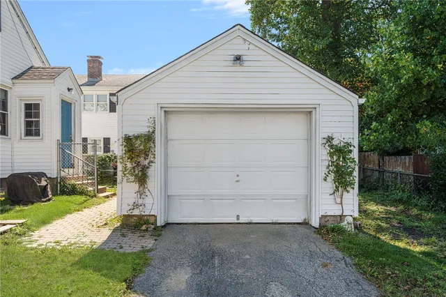 $699,000 | 155 Evarts Street, Newport, RI 02840