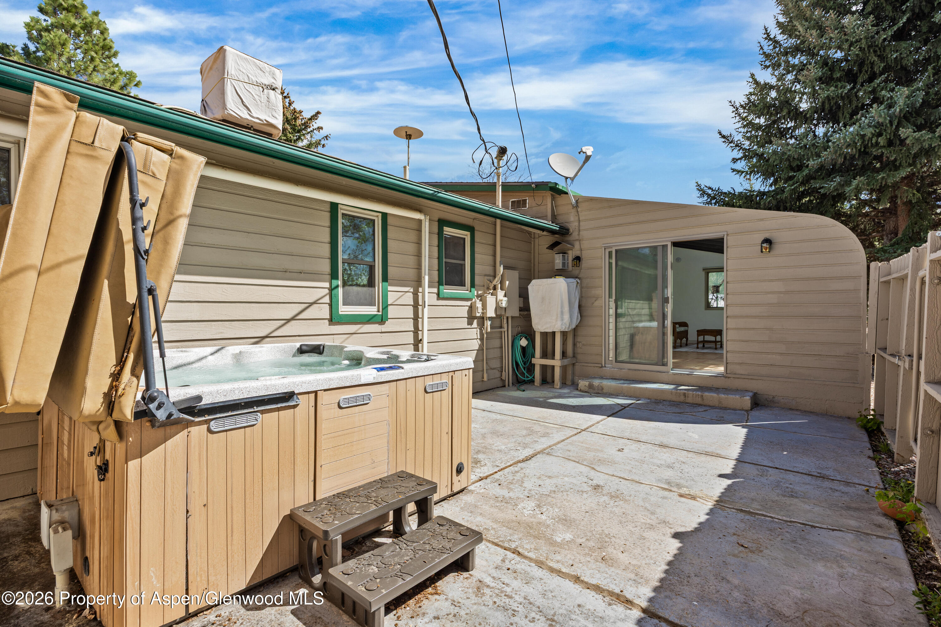 128 Hopi Carbondale, CO 81623 - Photo 25 of 34 a front view of house with a garden
