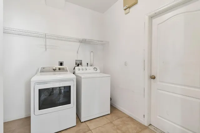 $385,900 | 5742 Sterling Lake Drive, Fort Pierce, FL 34951