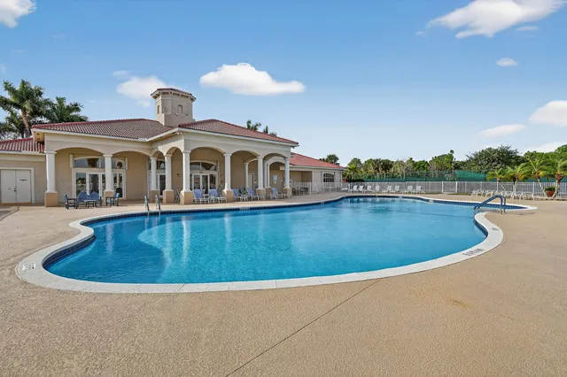 $385,900 | 5742 Sterling Lake Drive, Fort Pierce, FL 34951