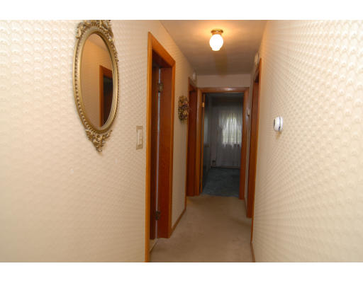 23 Prouty Road Burlington, MA 01803 - Photo 9 of 17 Gallery Image 9