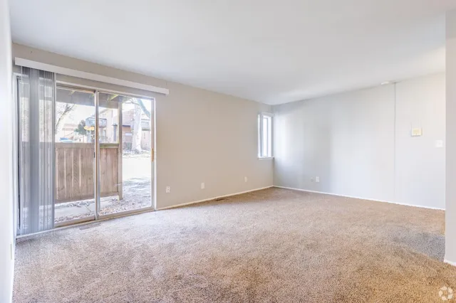 $1,395 | 2230 Dexter Avenue, Ann Arbor, MI 48103