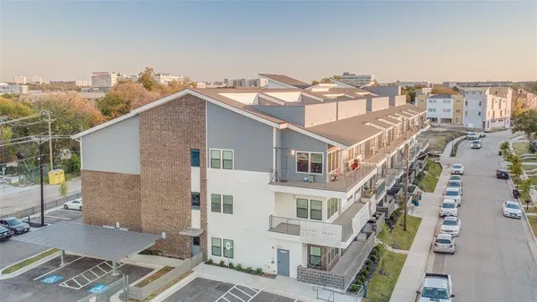 $1,545 | 209 Wimberly Street, Unit 2104, Fort Worth, TX 76107