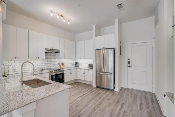 $1,545 | 209 Wimberly Street, Unit 2104, Fort Worth, TX 76107