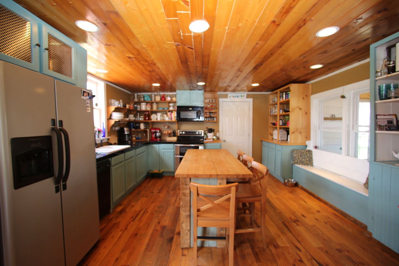 13 Prospect Rock Road Johnson, VT 05656 - Photo 5 of 38 Gallery Image 5