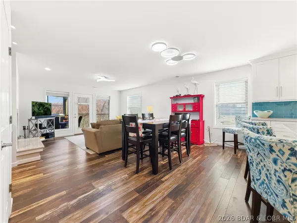 $245,000 | 210 Bluff Boulevard, Unit 2B, Camdenton, MO 65020