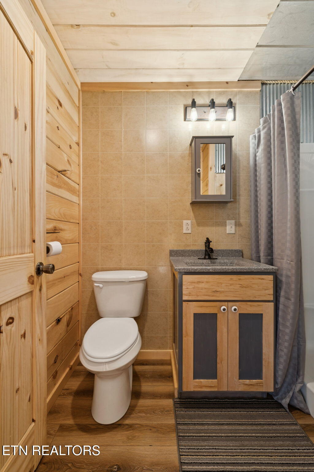 2025 Allardt-Tinch Road Jamestown, TN 38556 - Photo 27 of 59 Downstairs Guest Bathroom