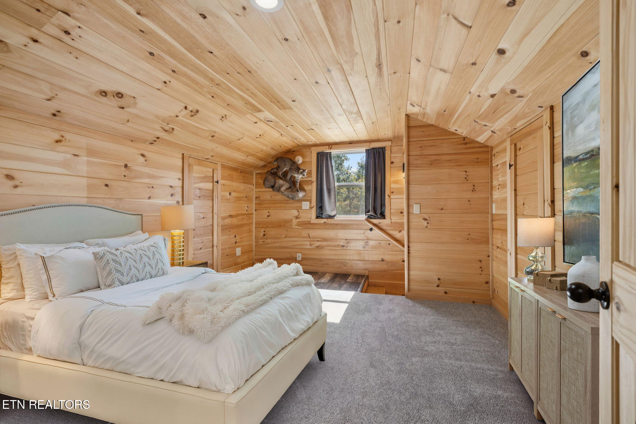 2025 Allardt-Tinch Road Jamestown, TN 38556 - Photo 29 of 59 Upstairs Bedroom