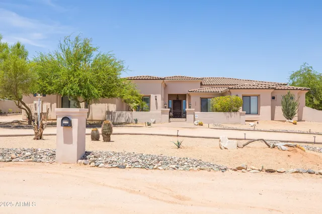 a view of a house with a outdoor space