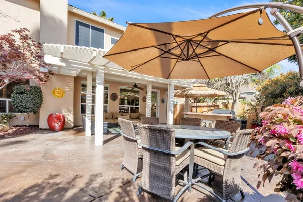 $899,000 | 125 Flint Rock Court, Roseville, CA 95747