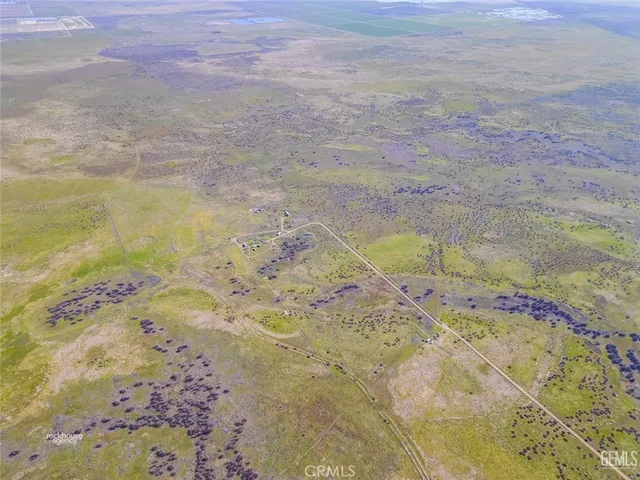 a view of water heater in a yard
