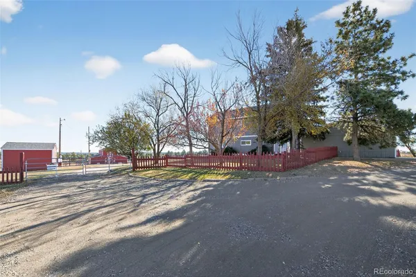 $749,500 | 934 Starling Lane, Elizabeth, CO 80107
