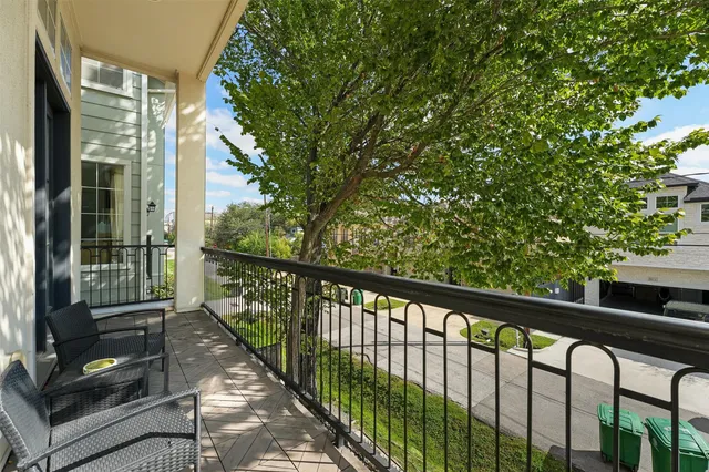 $3,300 | 5612 Kiam Street, Houston, TX 77007