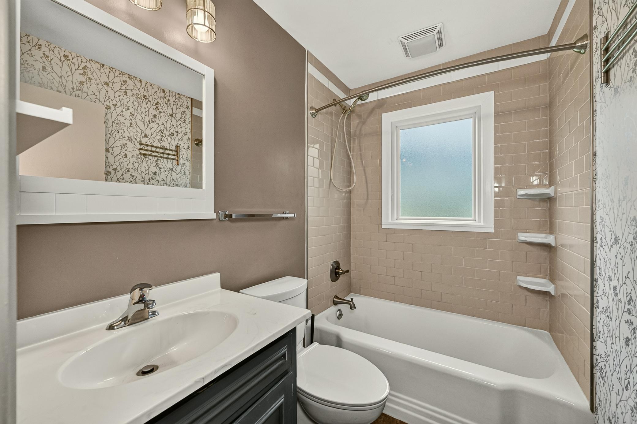 1508 5th Avenue Northwest Rochester, MN 55901 - Photo 14 of 34 Gallery Image 14