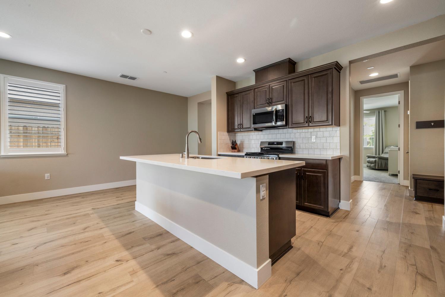 3359 Inca Street Manteca, CA 95337 - Photo 11 of 46