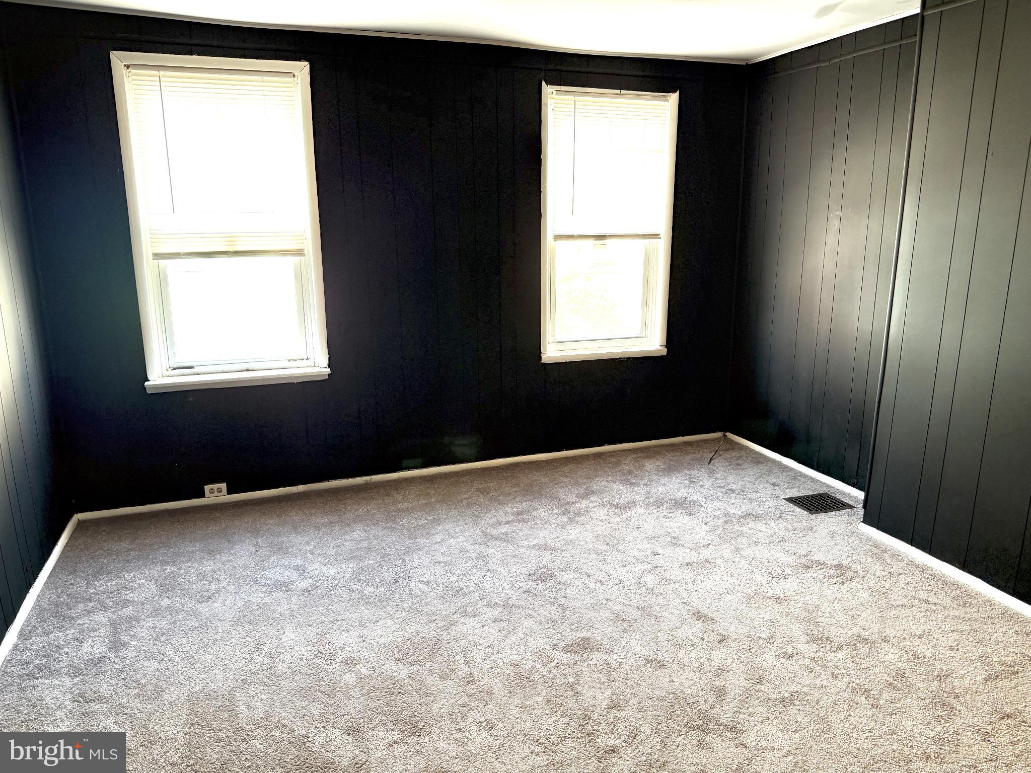 706 Dudley Street Philadelphia, PA 19148 - Photo 4 of 8 a view of empty room with a window