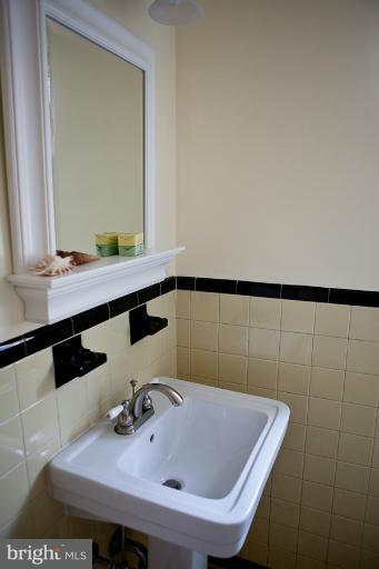 108 Croydon Road Baltimore, MD 21212 - Photo 22 of 30 Bath