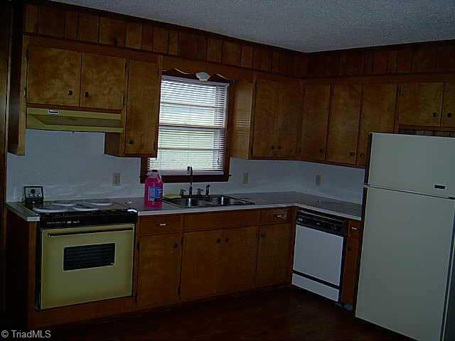 695 Cb Eller School Road Elkin, NC 28621 - Photo 3 of 9 Other.