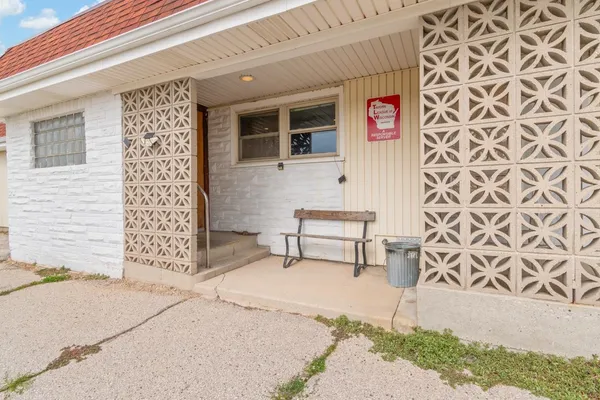 $279,900 | N2698 Highway 57, New Holstein, WI 53061