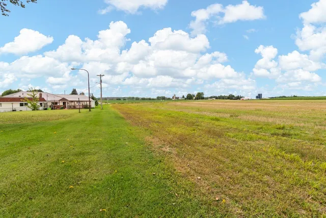 $279,900 | N2698 Highway 57, New Holstein, WI 53061