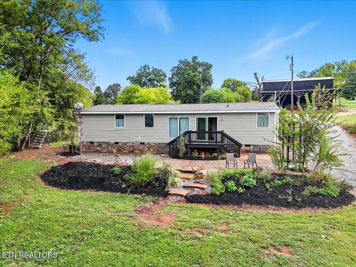 340 Trigonia Road Greenback, TN 37742 - Photo 23 of 41 Back